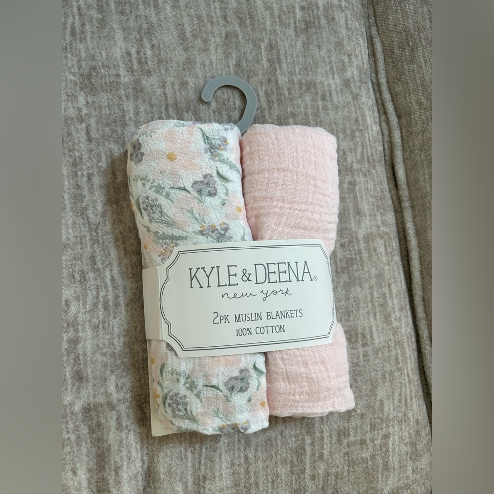 Swaddle Set